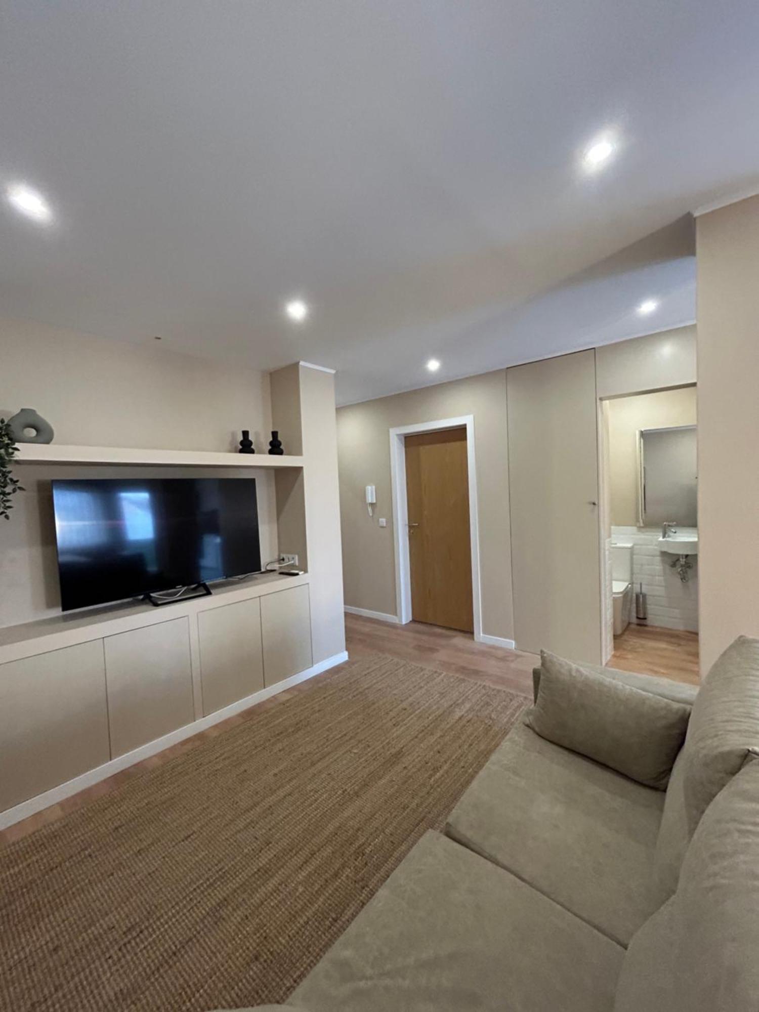 Oporto Near Family Apartments - Free Parking Екстериор снимка